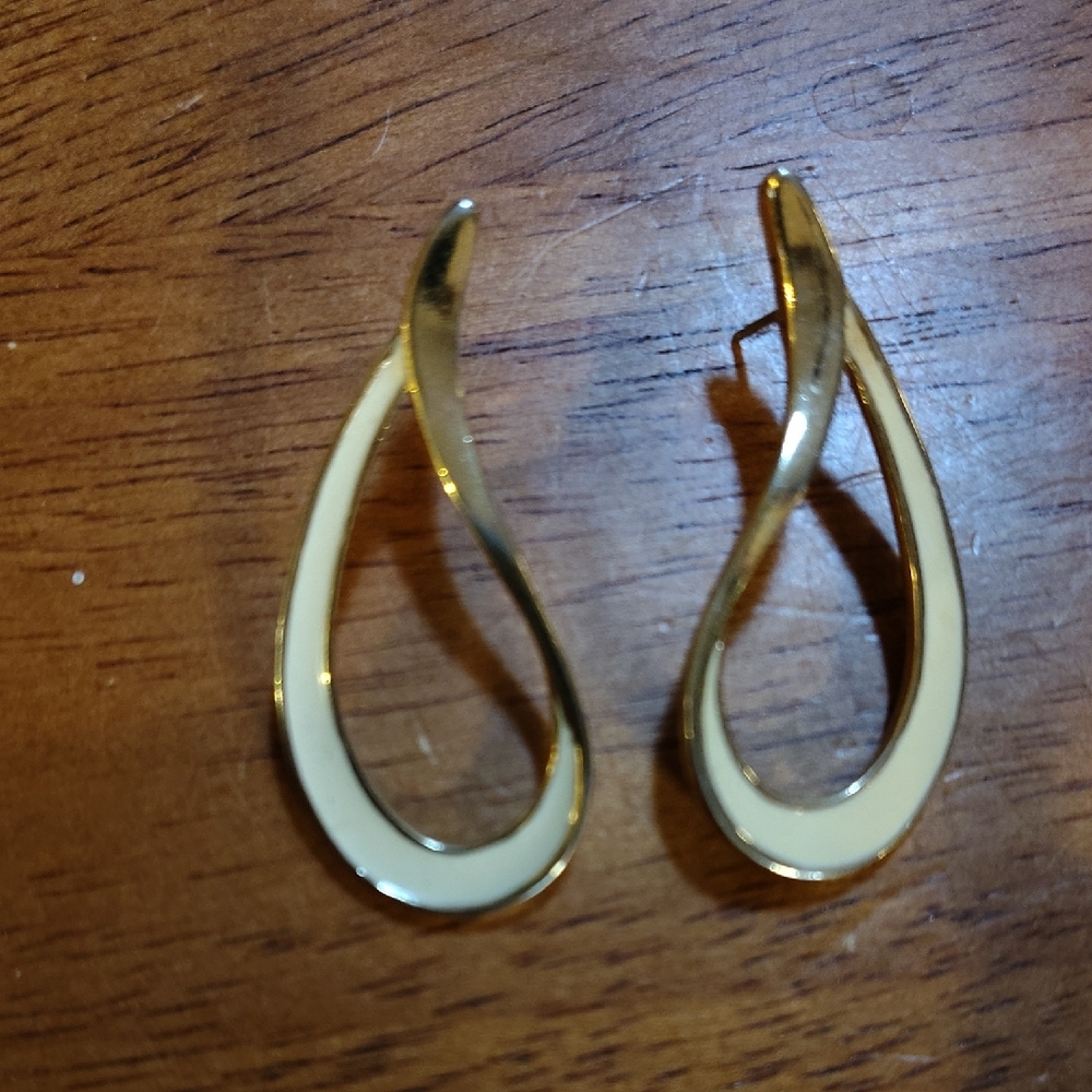 Vintage Avon Earrings, 80s Blue Set Also